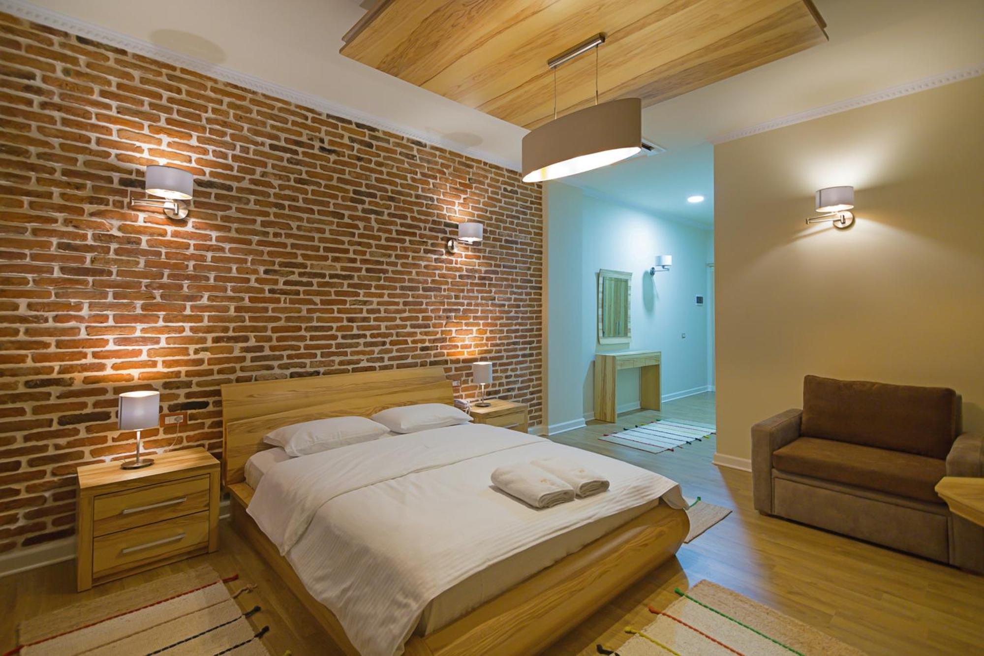 Casa Gace Hotel Корча Экстерьер фото